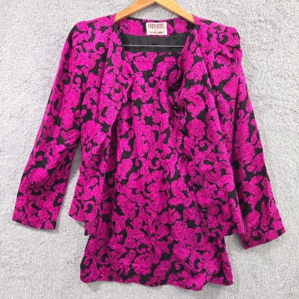 VTG Maggy London Jeannene Booher 100% Silk Skirt Suit 2pc Set Size 6** Fuchsia